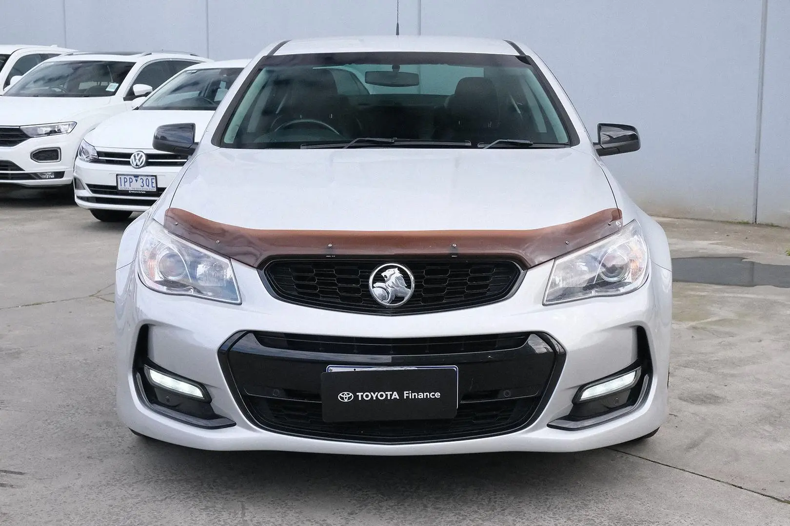 2016 Holden Commodore Gallery Image 3