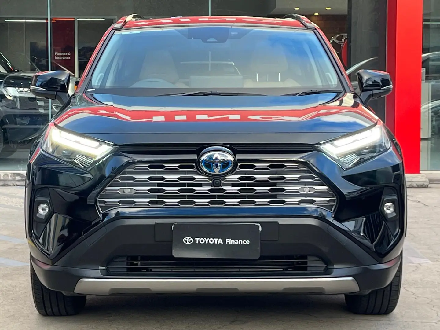 2024 Toyota RAV4 Gallery Image 10