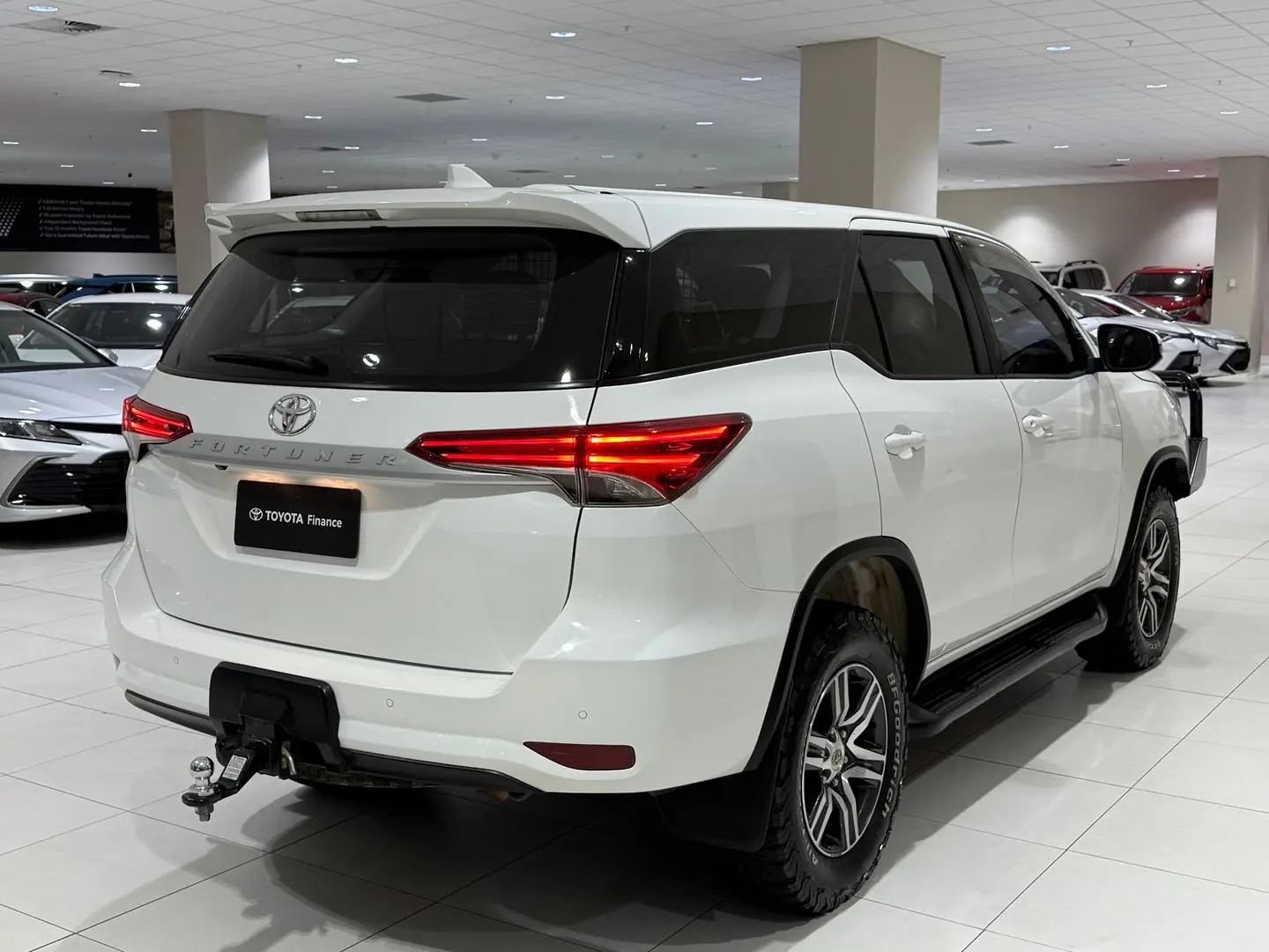 2021 Toyota Fortuner Gallery Image 10