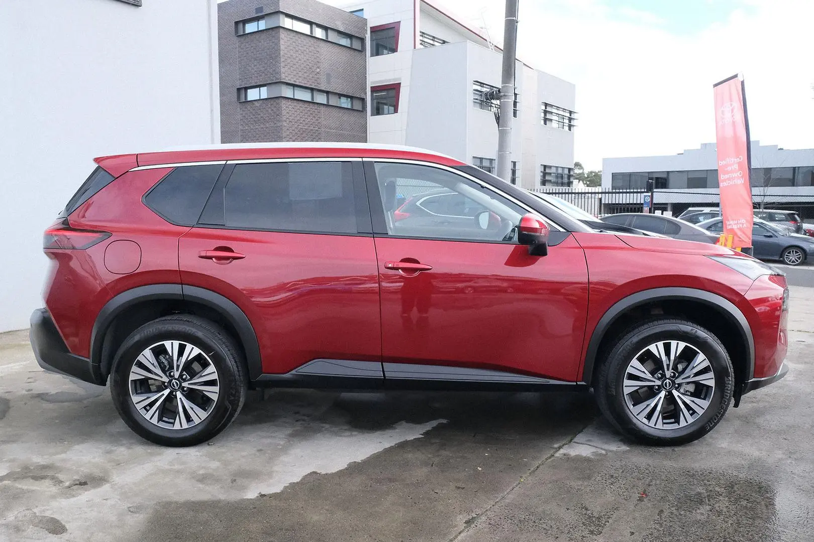 2023 Nissan X-TRAIL Gallery Image 5