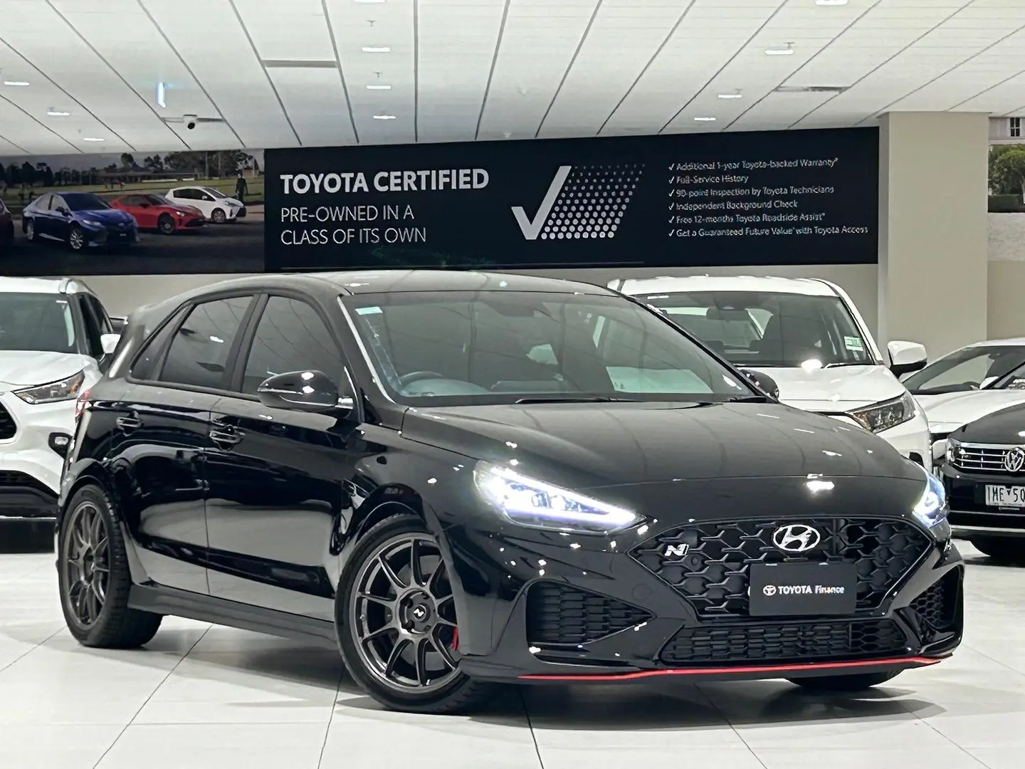 2024 Hyundai i30 Gallery Image 1