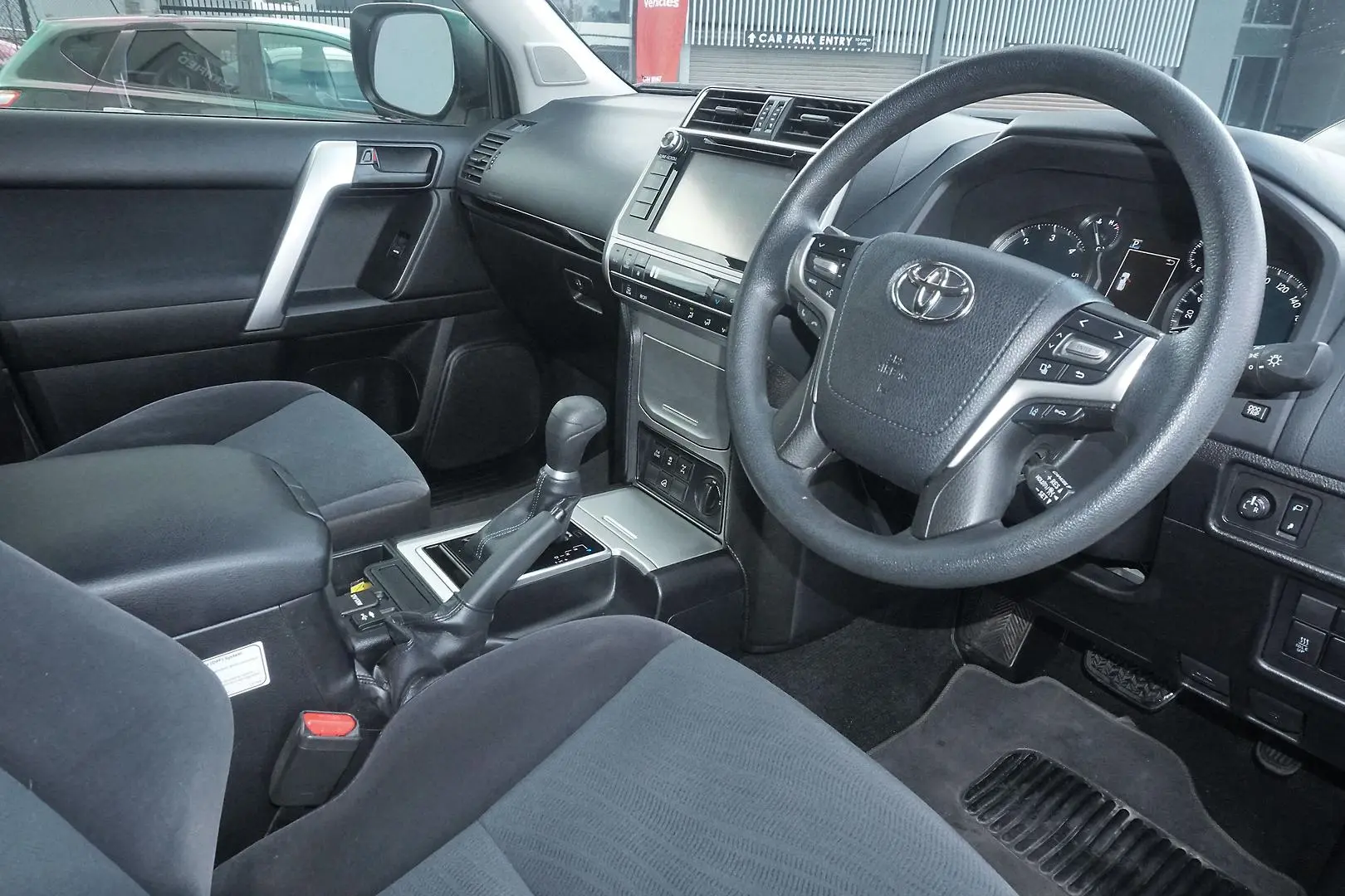2020 Toyota Landcruiser Prado Gallery Image 6