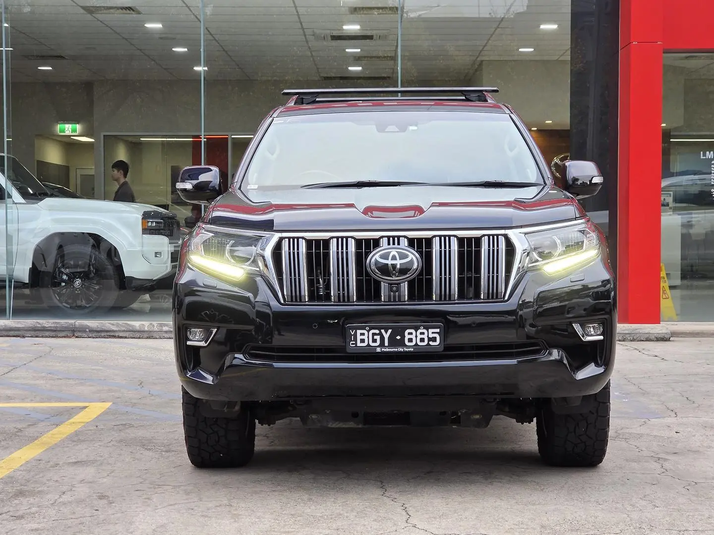 2020 Toyota Landcruiser Prado Gallery Image 8