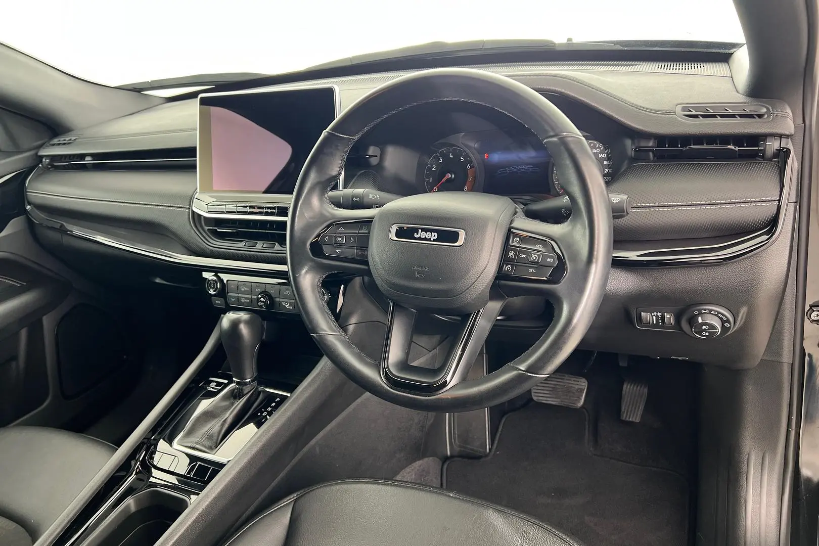 2022 Jeep Compass Gallery Image 13