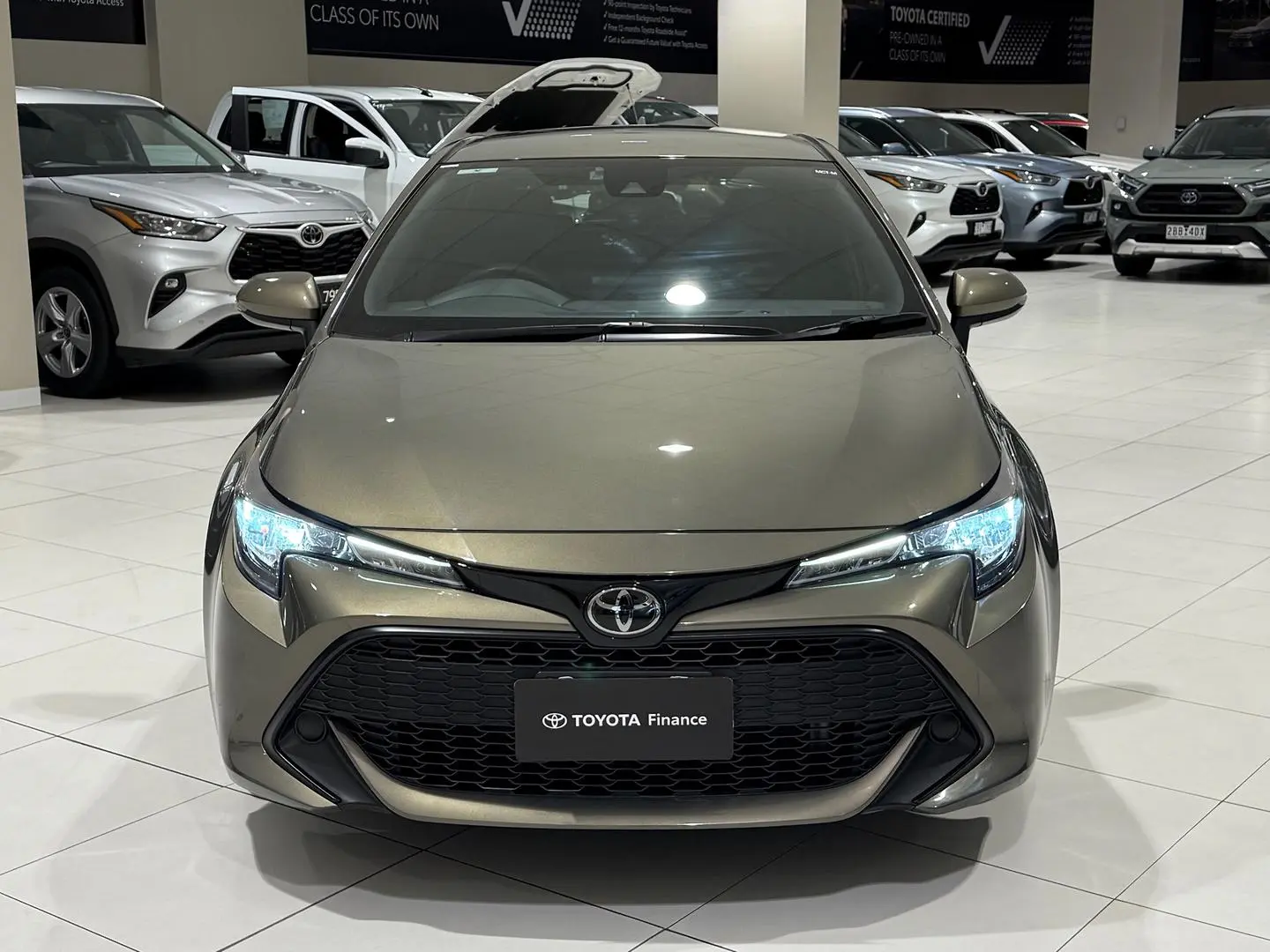 2019 Toyota Corolla Gallery Image 4