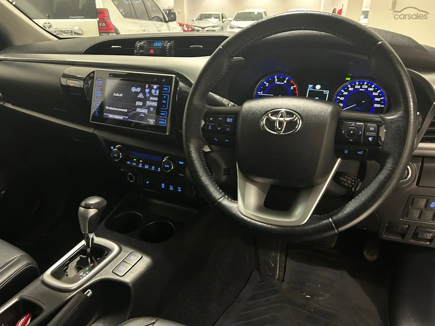 2020 Toyota Hilux Image 11