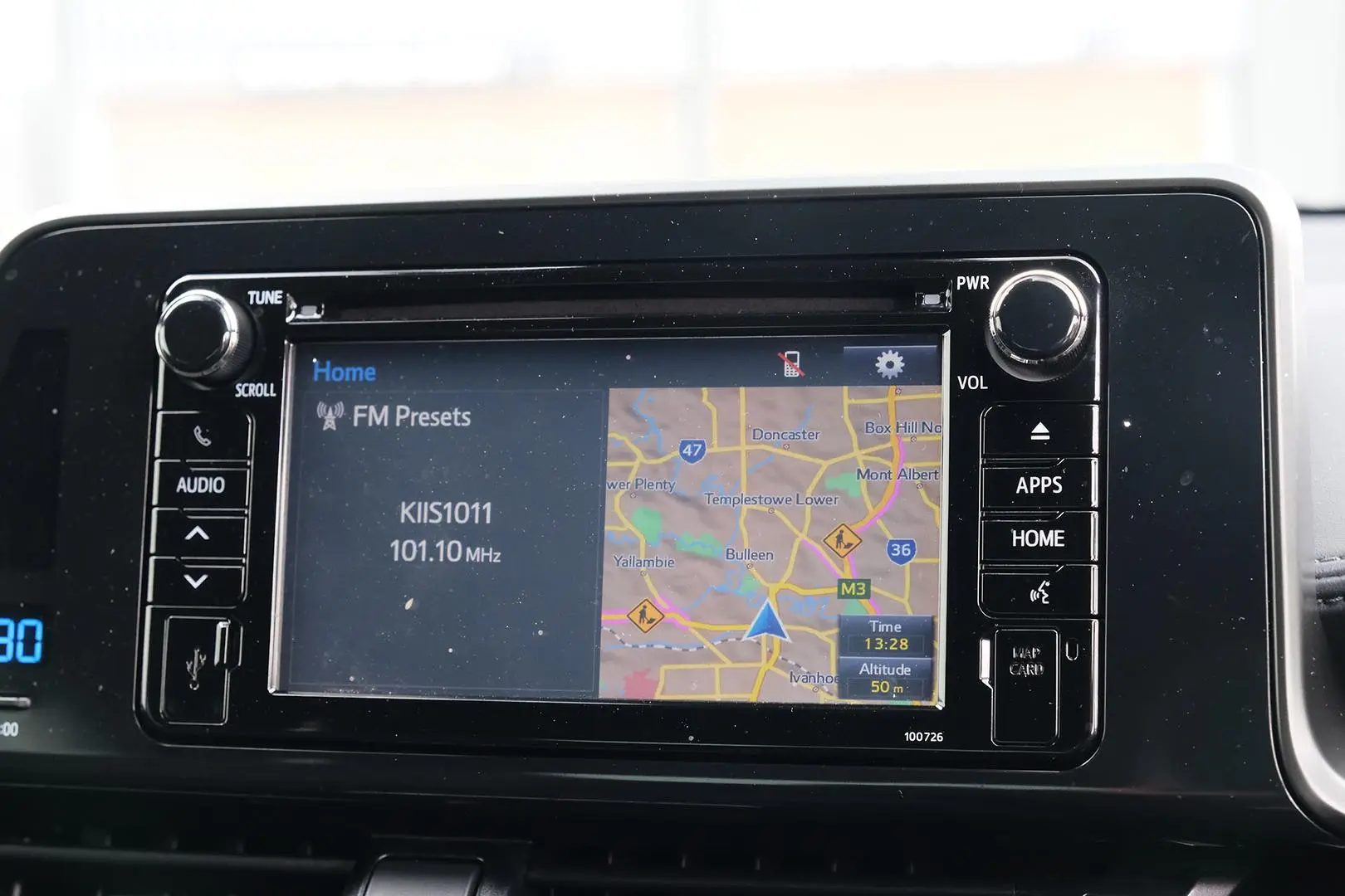 2018 Toyota C-HR Gallery Image 8