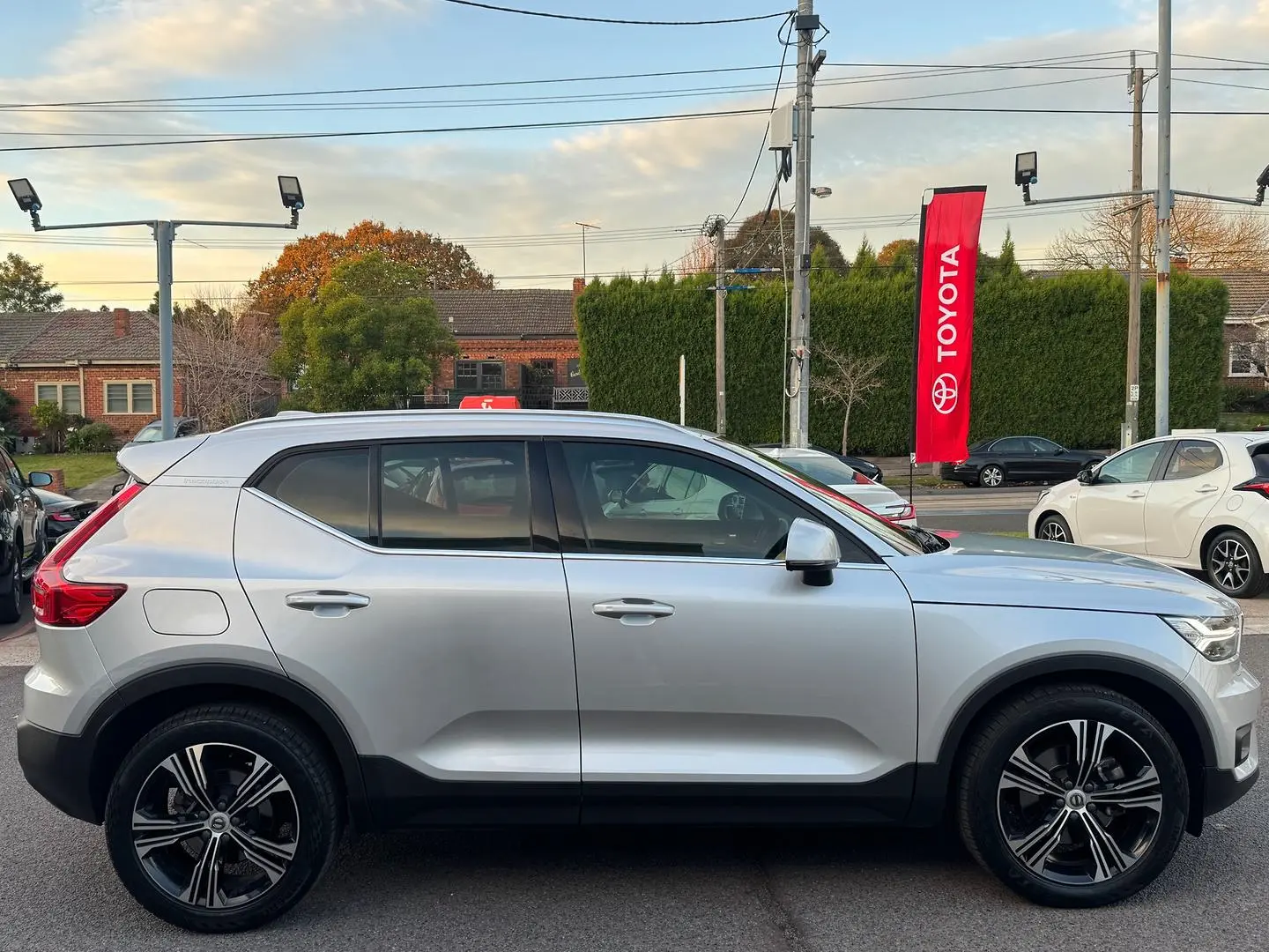 2018 Volvo XC40 Gallery Image 3