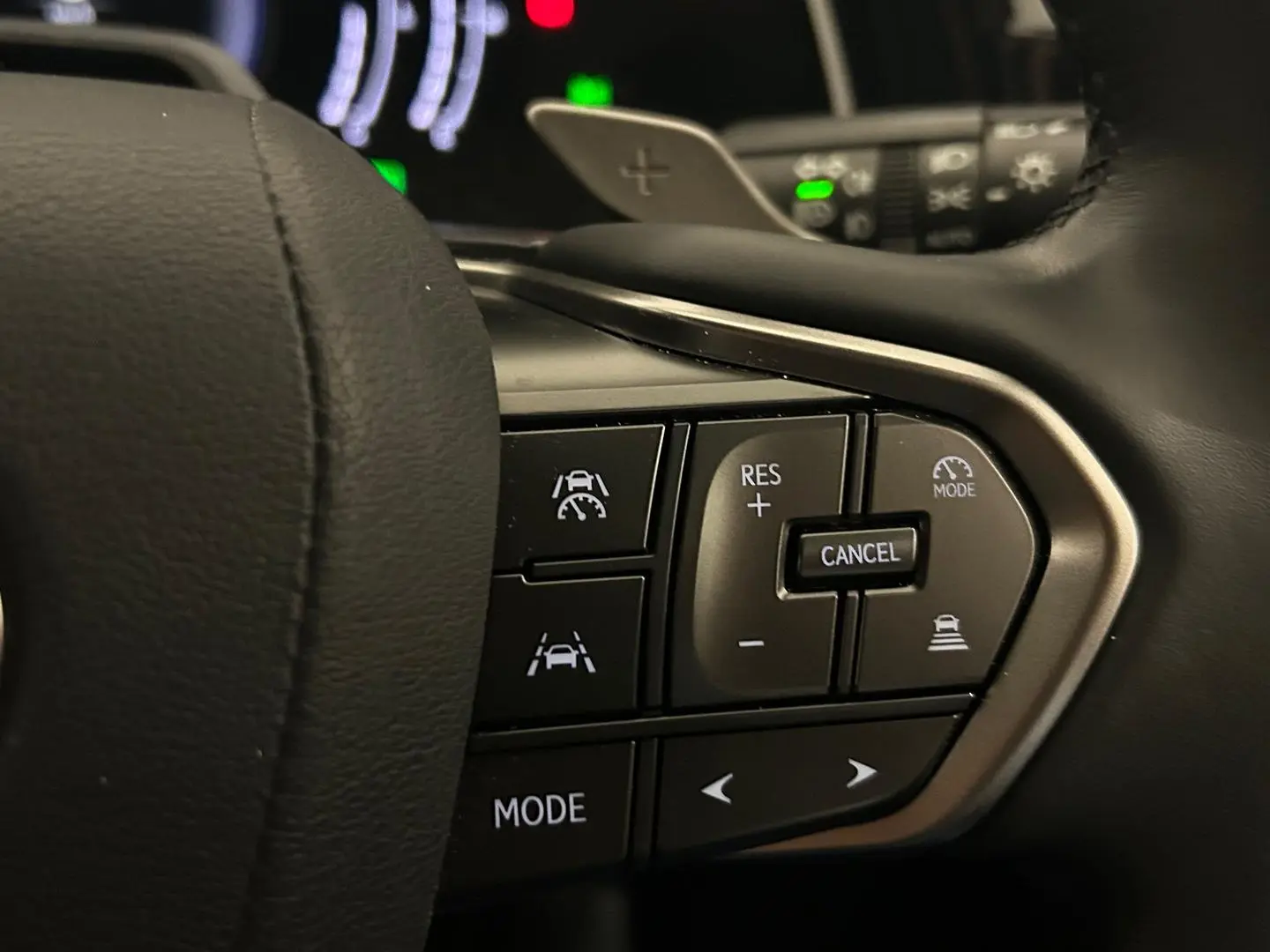 2024 Lexus RX Gallery Image 20
