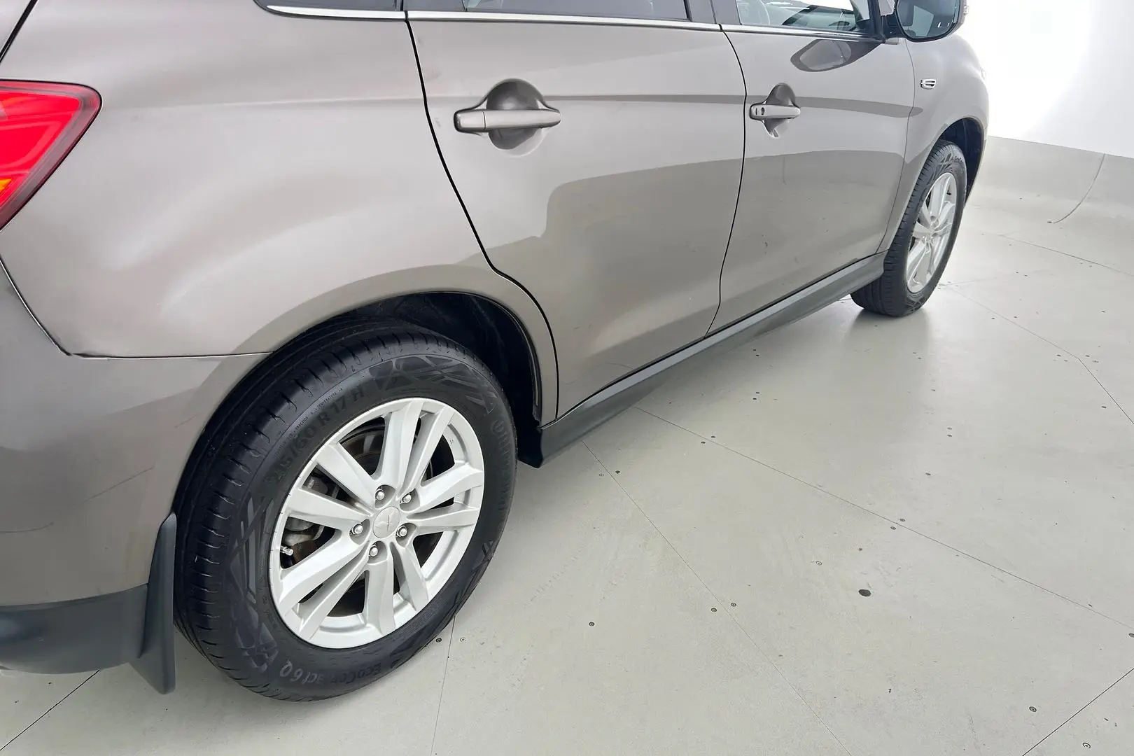 2013 Mitsubishi ASX Gallery Image 9