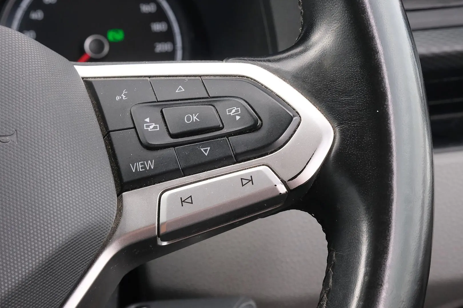 2022 Volkswagen Transporter Gallery Image 16