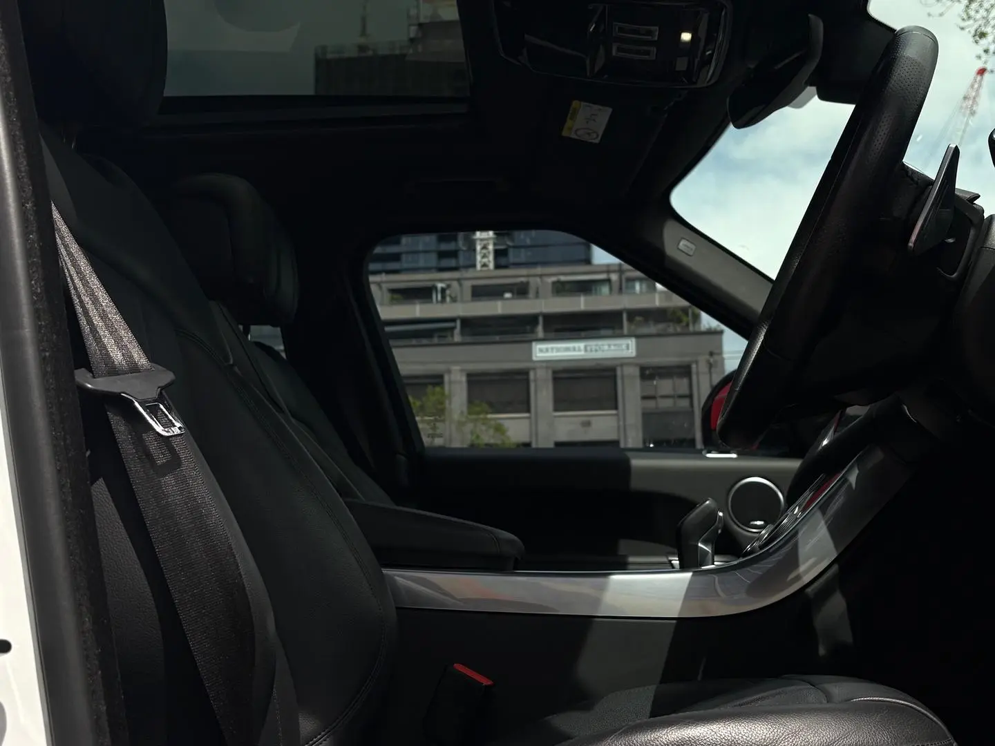 2021 Land Rover Range Rover Sport Gallery Image 13