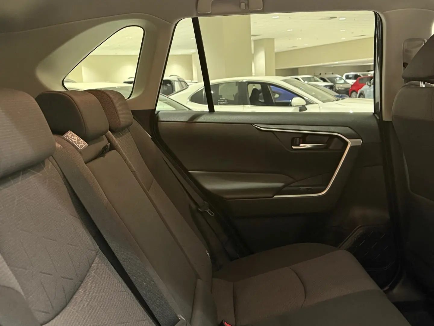 2021 Toyota RAV4 Gallery Image 14