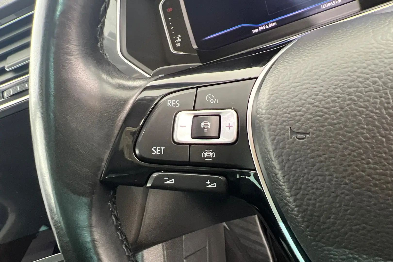 2019 Volkswagen Tiguan Gallery Image 16