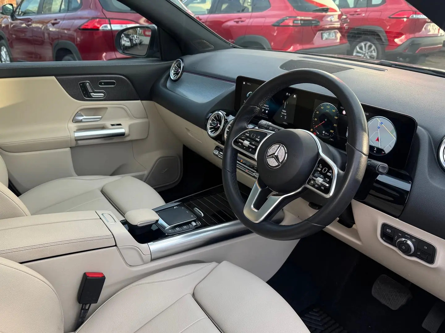 2021 Mercedes-Benz GLA-Class Gallery Image 13