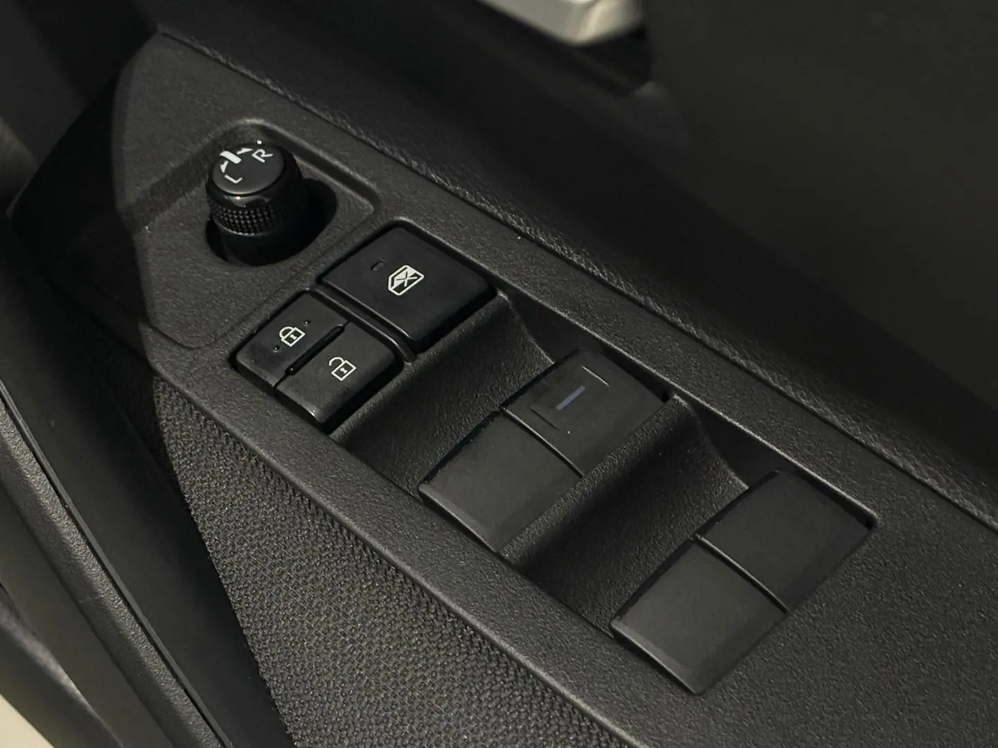 2022 Toyota Corolla Gallery Image 14