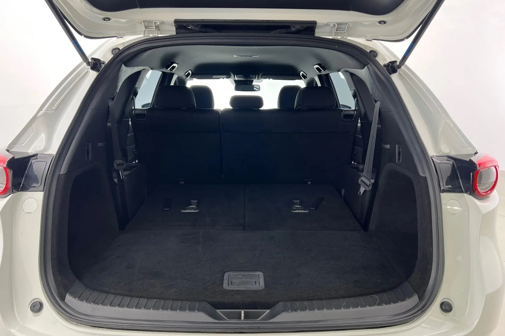 2021 Mazda CX-8 Gallery Image 10