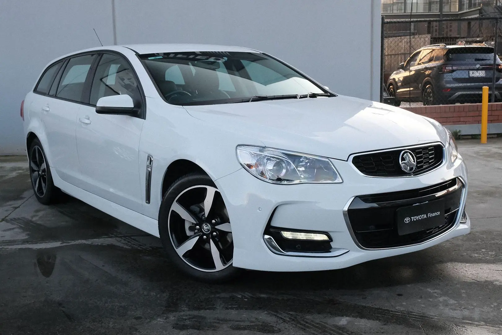 2017 Holden Commodore Gallery Image 1