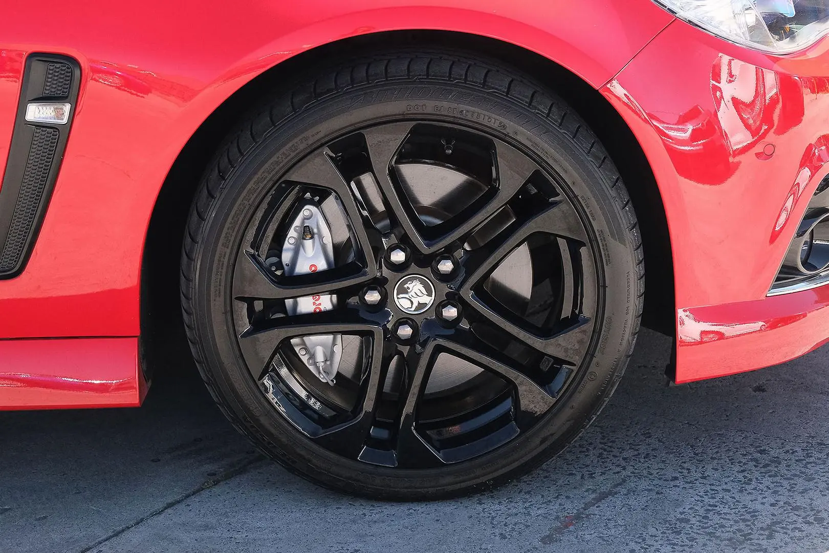 2015 Holden Commodore Gallery Image 6