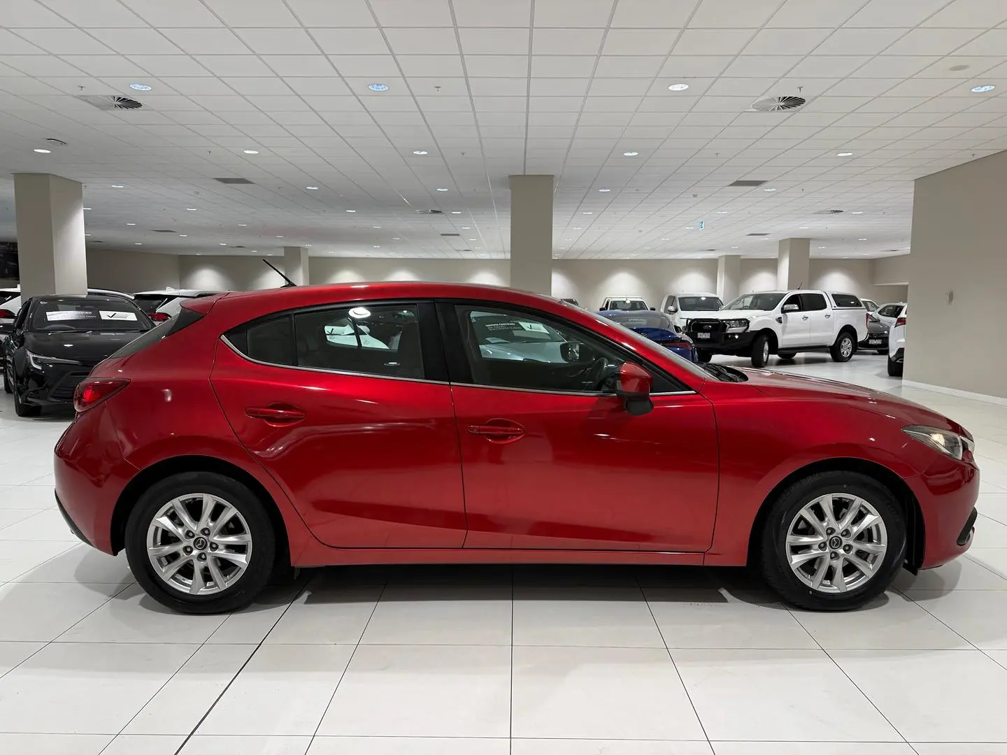 2014 Mazda 3 Gallery Image 2