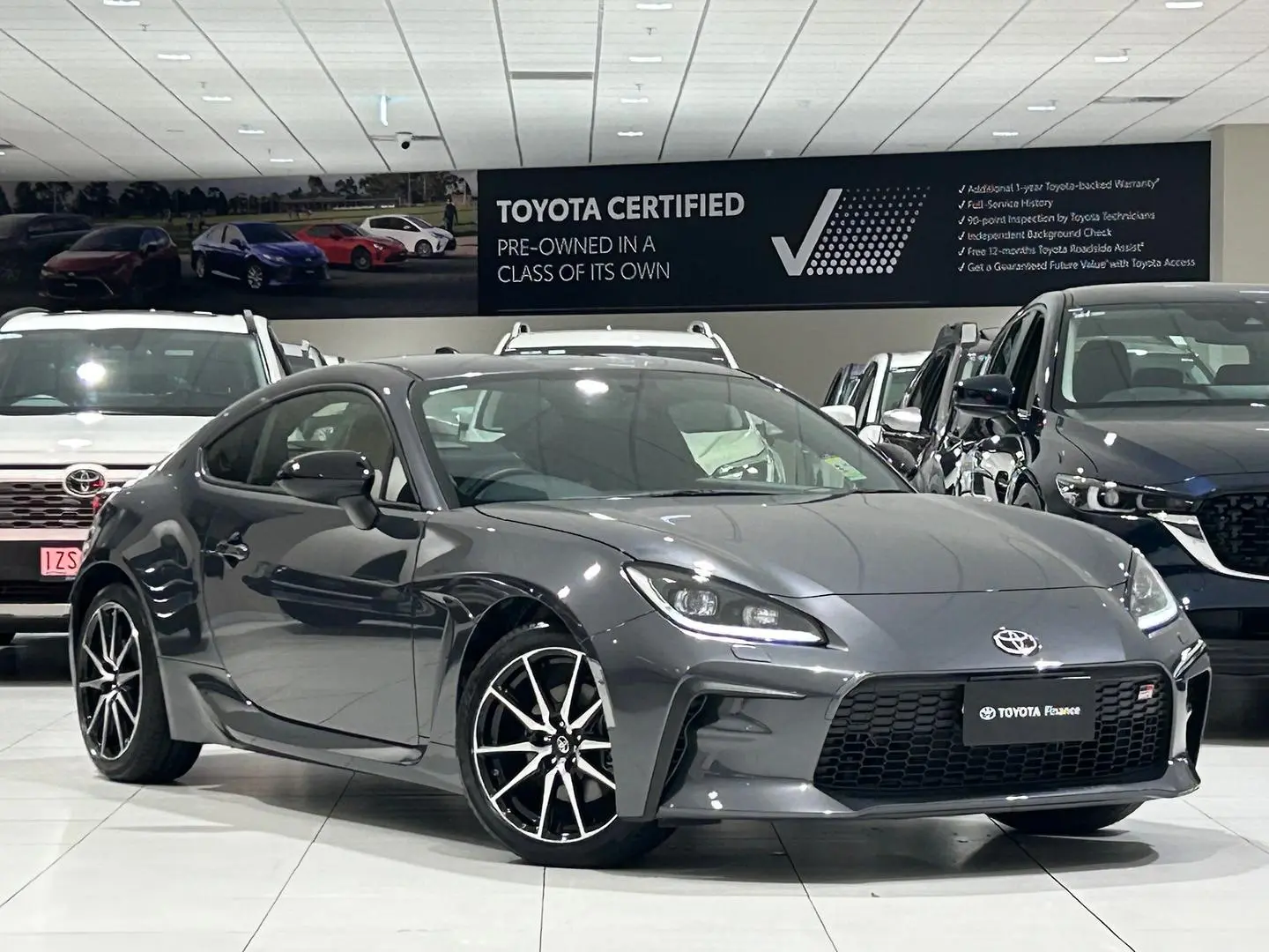 2024 Toyota GR86 Gallery Image 1