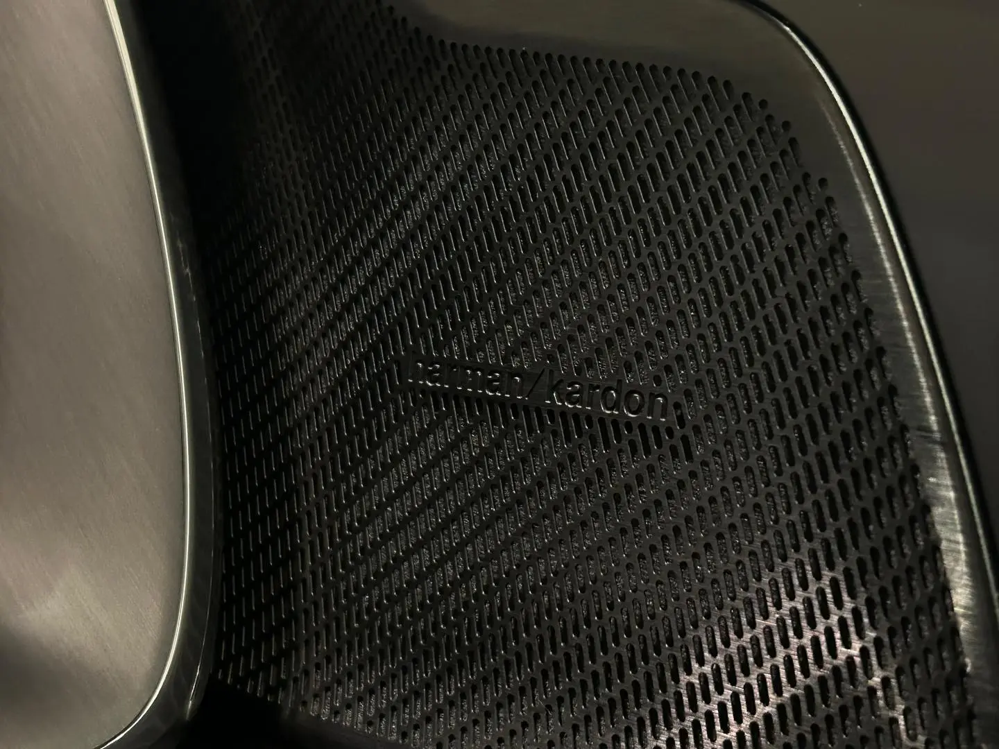 2020 Volvo XC60 Gallery Image 28