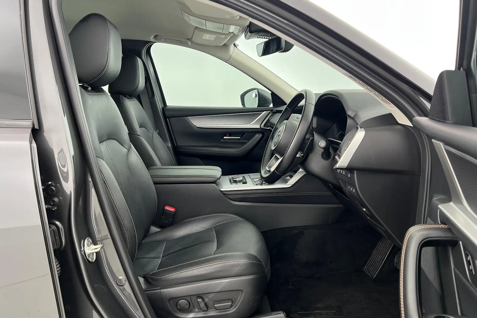 2023 Mazda CX-90 Gallery Image 11