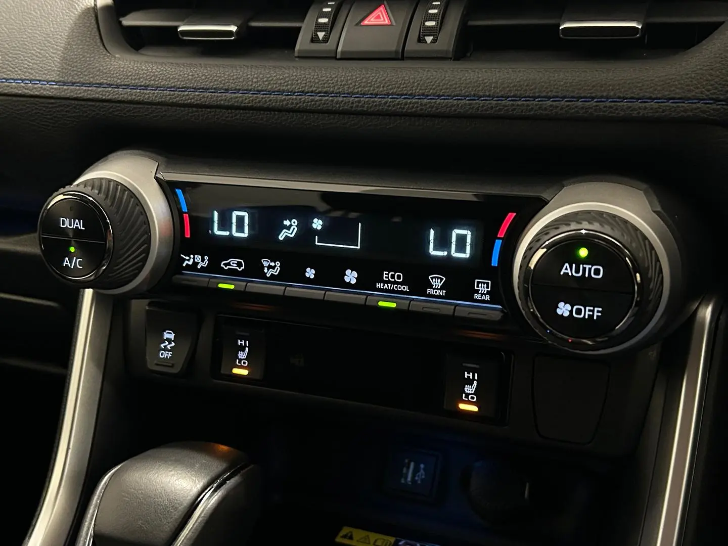 2024 Toyota RAV4 Gallery Image 18