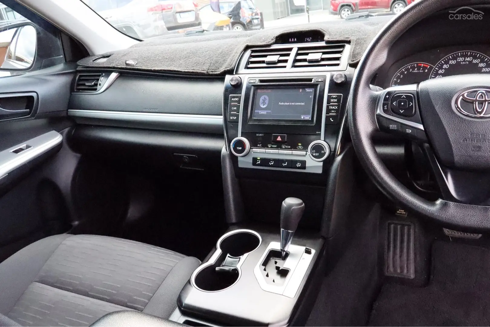 2015 Toyota Camry Image 17