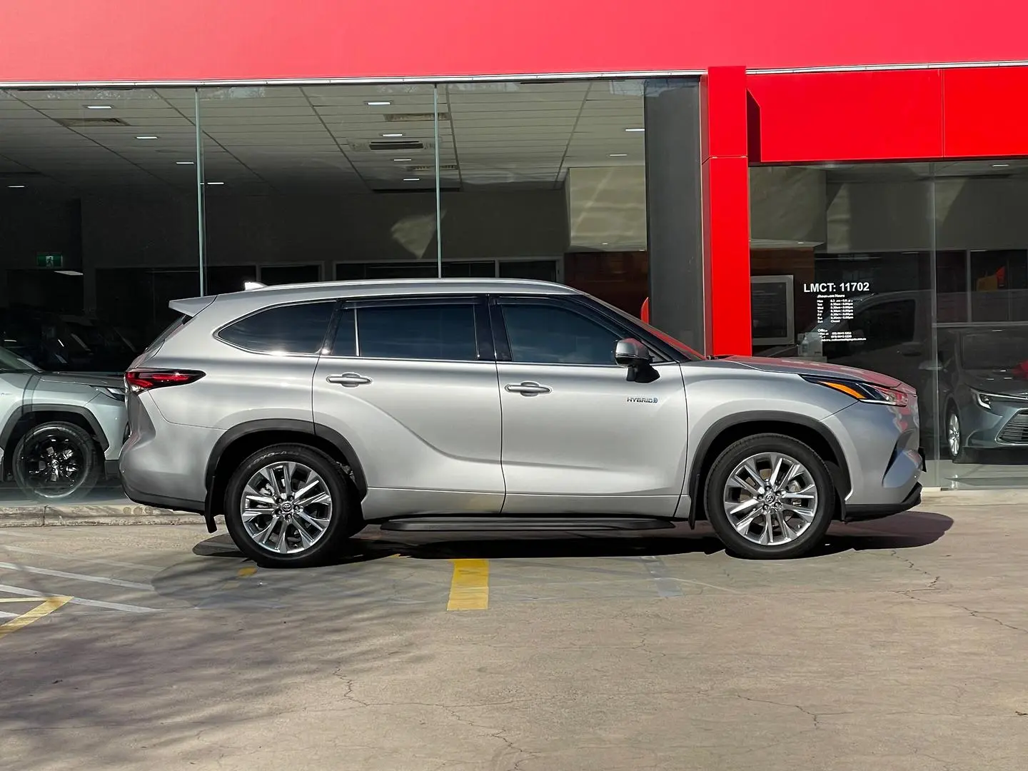 2024 Toyota Kluger Gallery Image 2