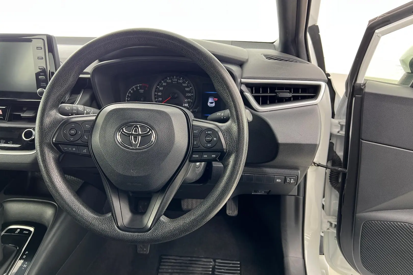 2021 Toyota Corolla Gallery Image 14