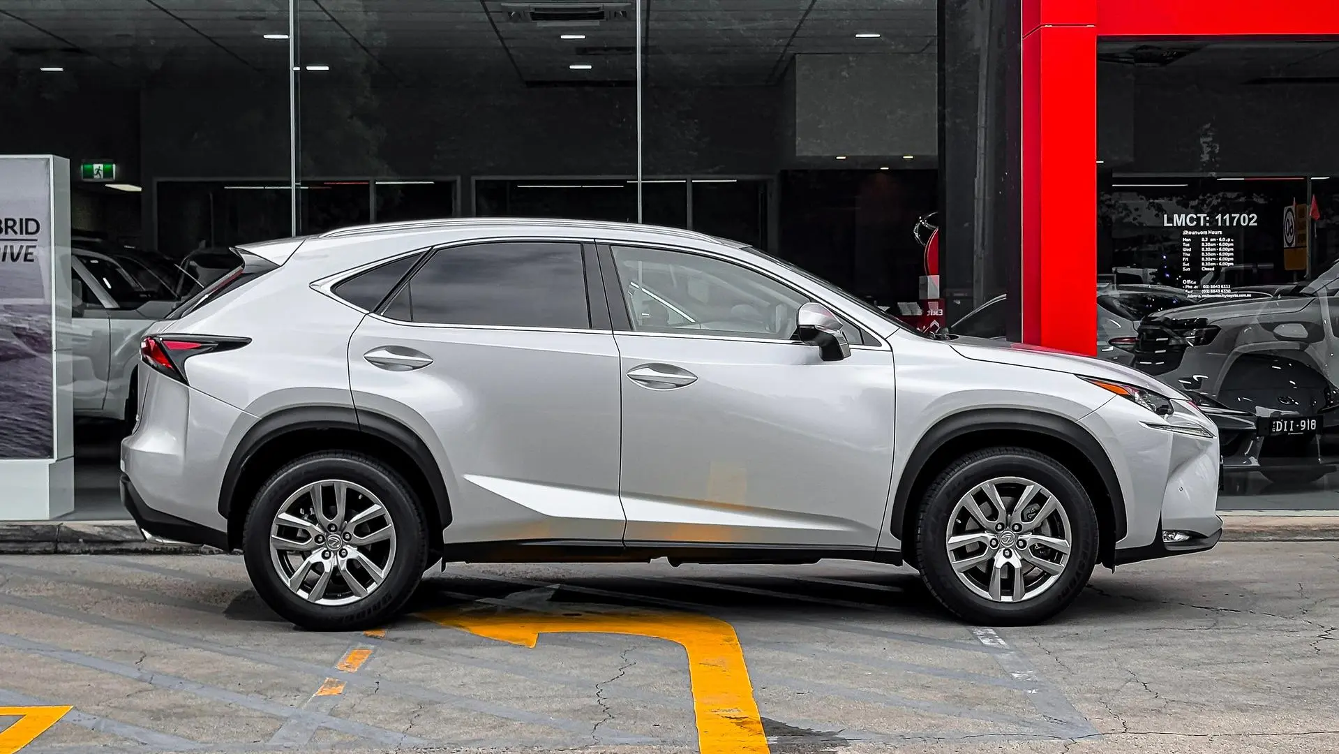 2015 Lexus Nx Gallery Image 5