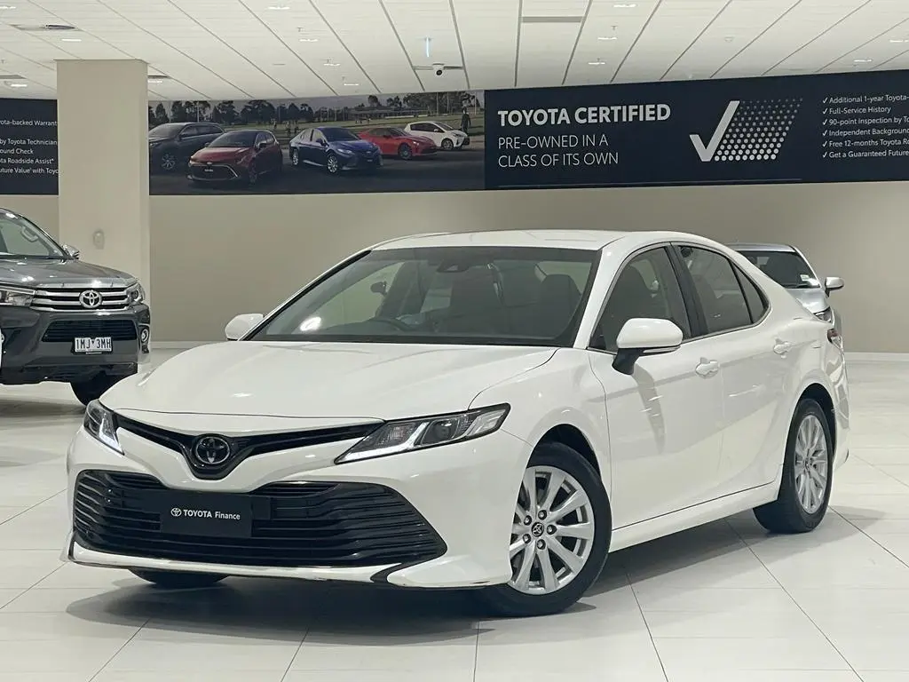 2018 Toyota Camry Gallery Image 5