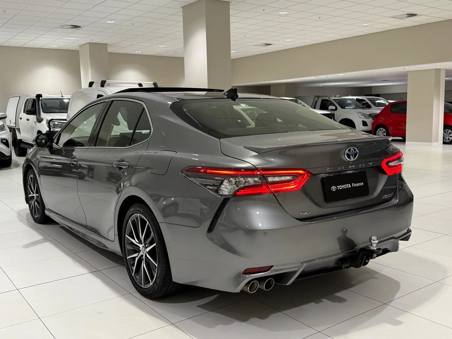 2021 Toyota Camry Gallery Image 8