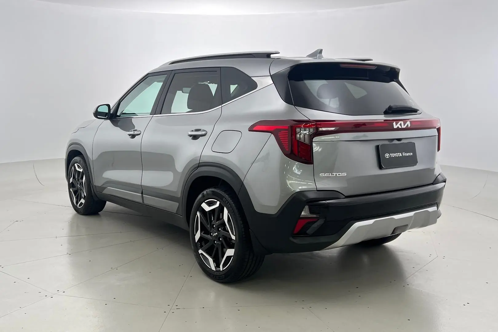 2023 Kia Seltos Gallery Image 8