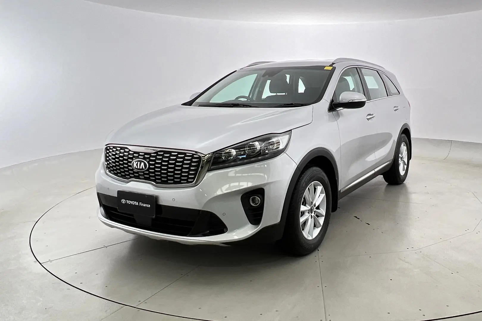 2019 Kia Sorento Gallery Image 8