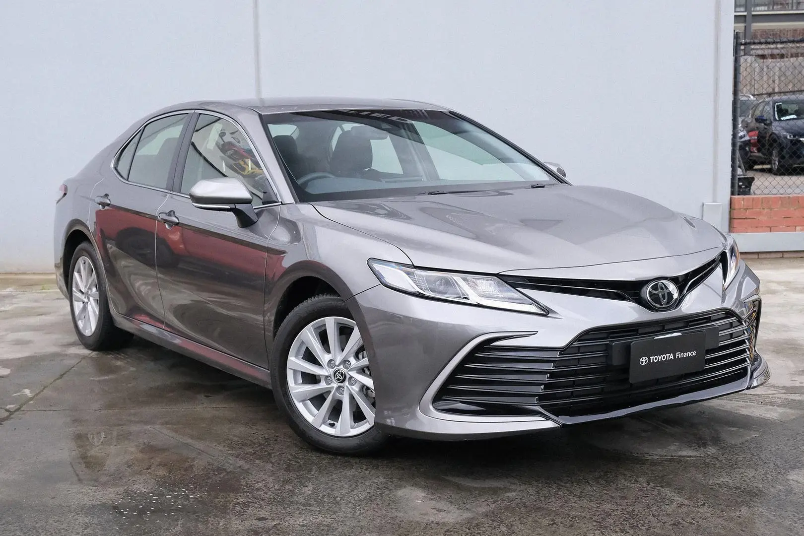 2024 Toyota Camry Gallery Image 1