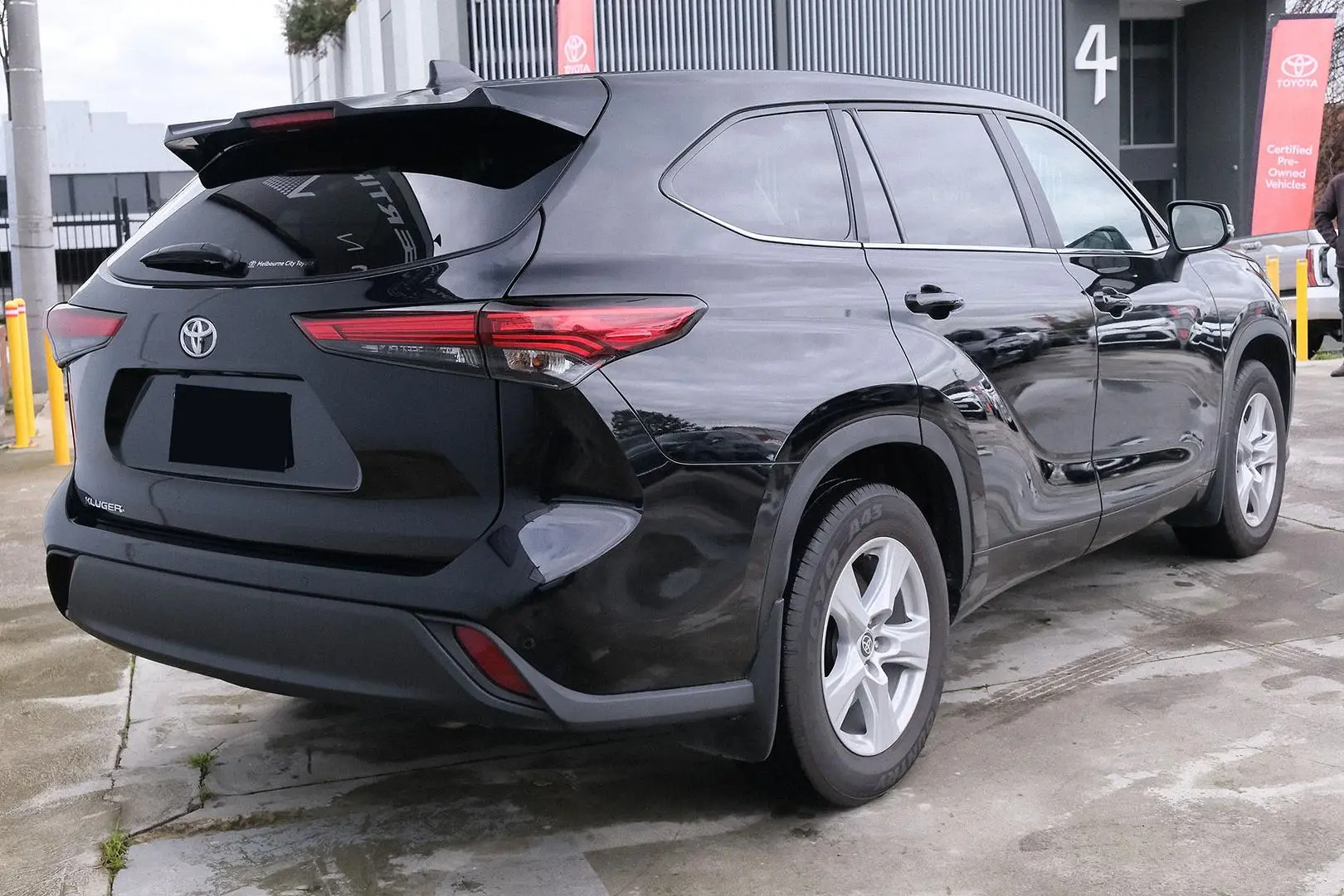 2023 Toyota Kluger Gallery Image 2