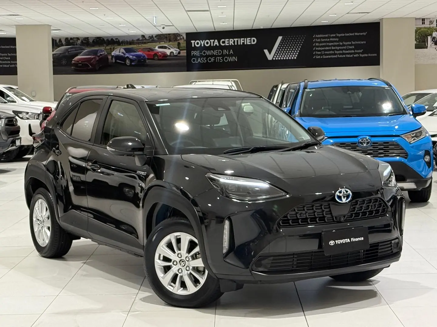 2023 Toyota Yaris Cross Gallery Image 1