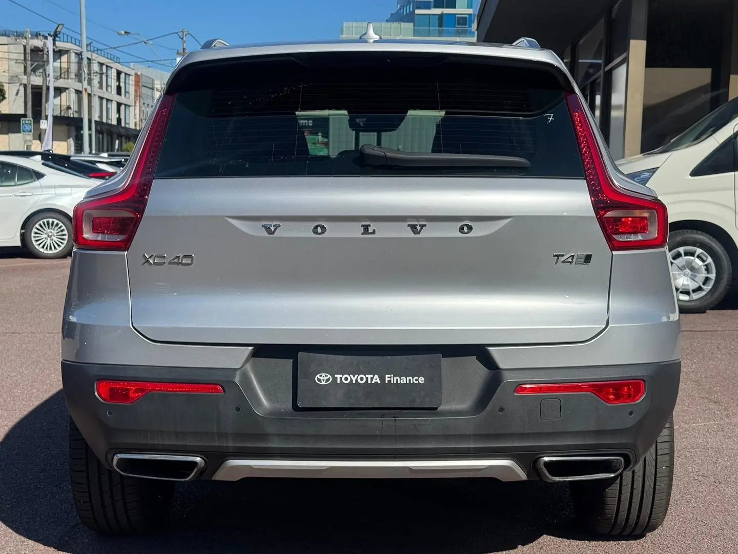 2018 Volvo XC40 Gallery Image 6