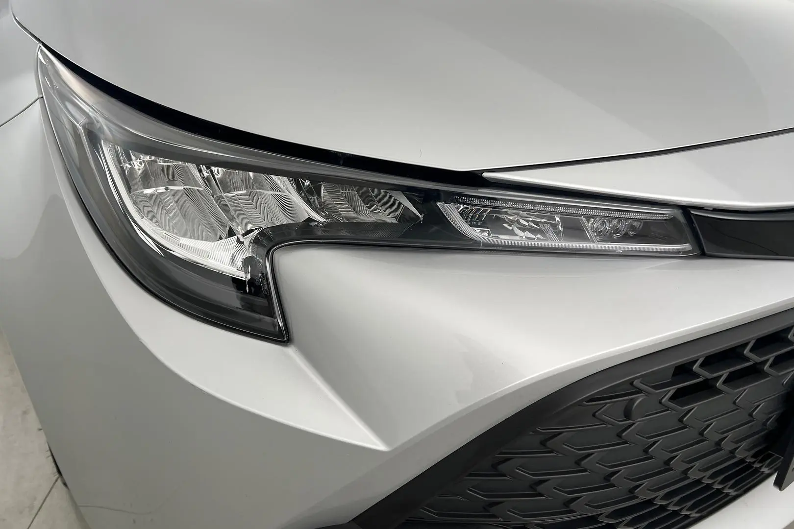 2023 Toyota Corolla Gallery Image 2