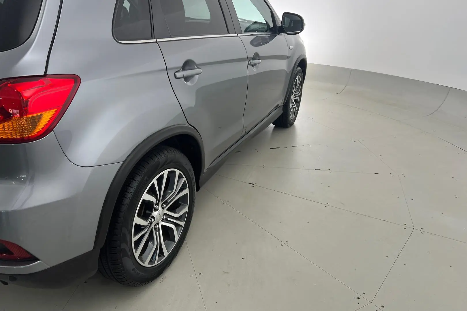 2019 Mitsubishi ASX Gallery Image 10