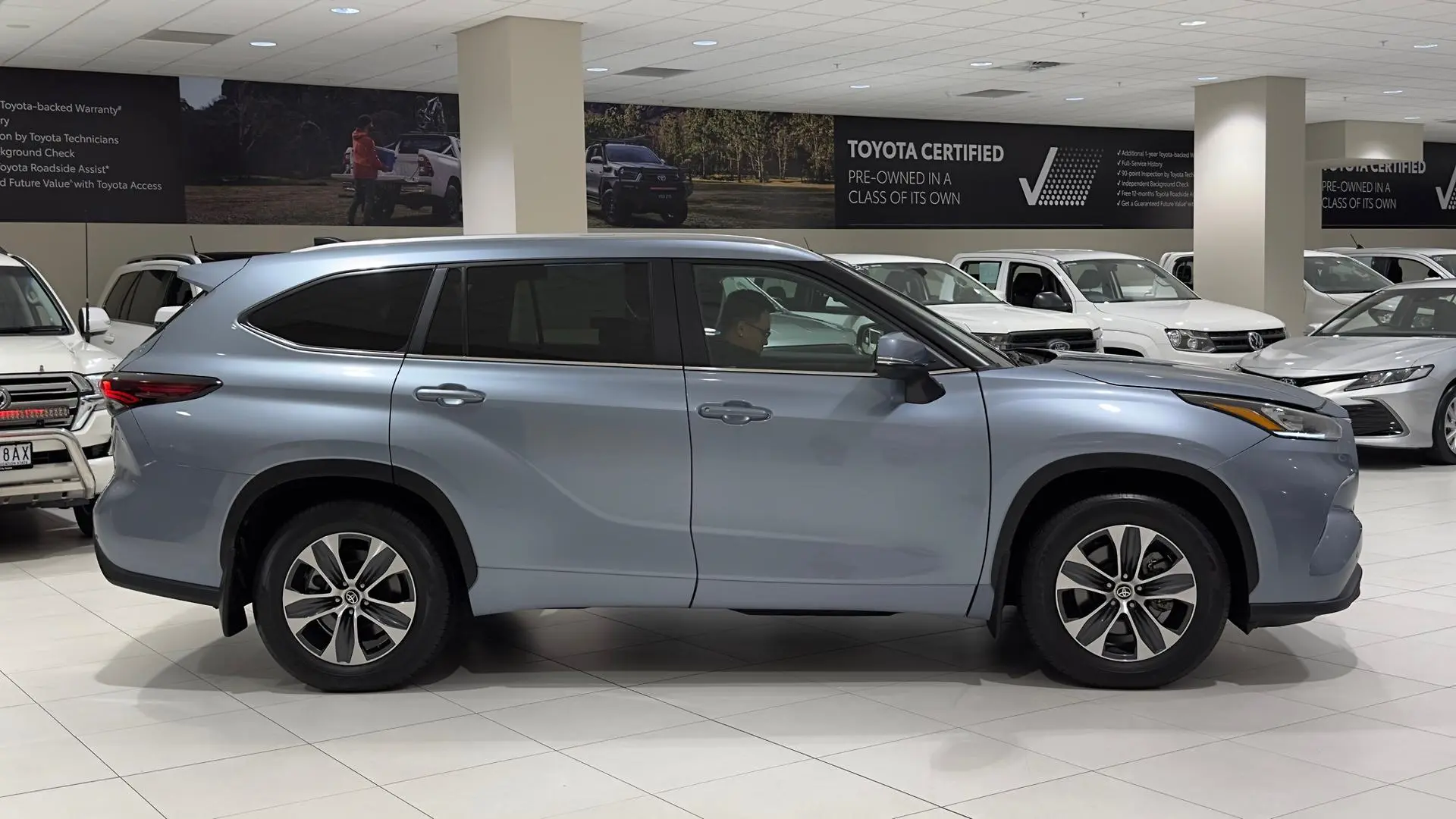 2024 Toyota Kluger Gallery Image 2