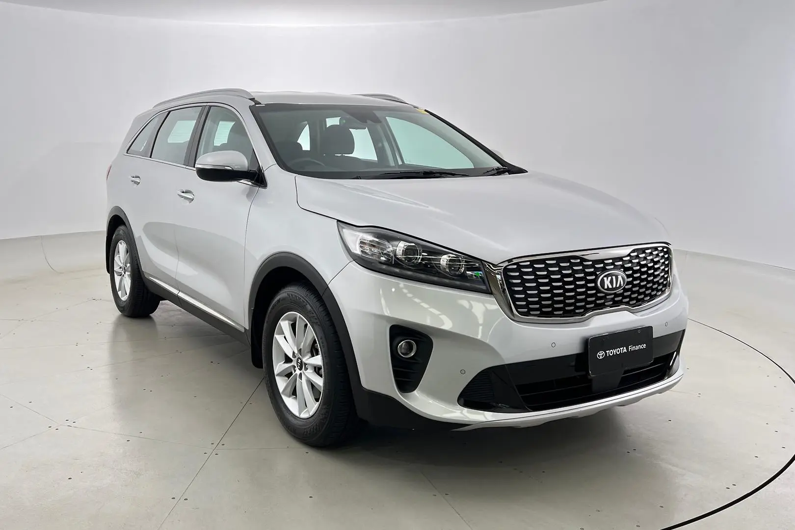 2019 Kia Sorento Gallery Image 1