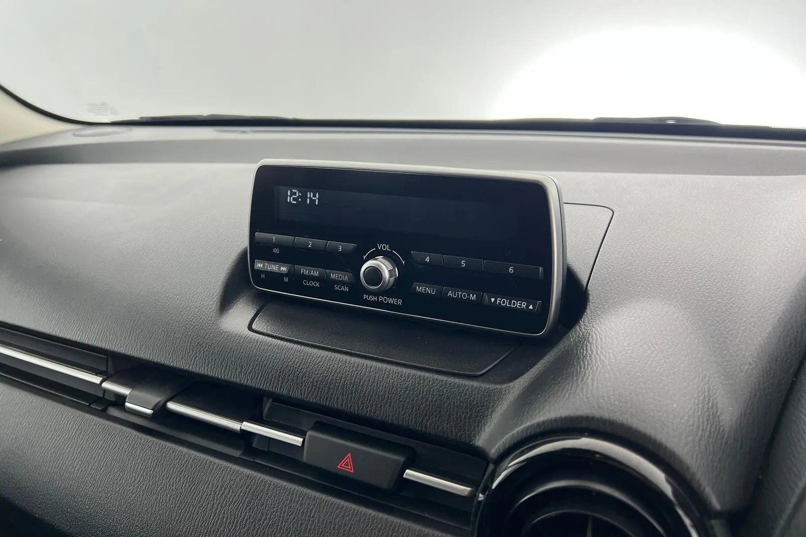 2019 Mazda 2 Gallery Image 20