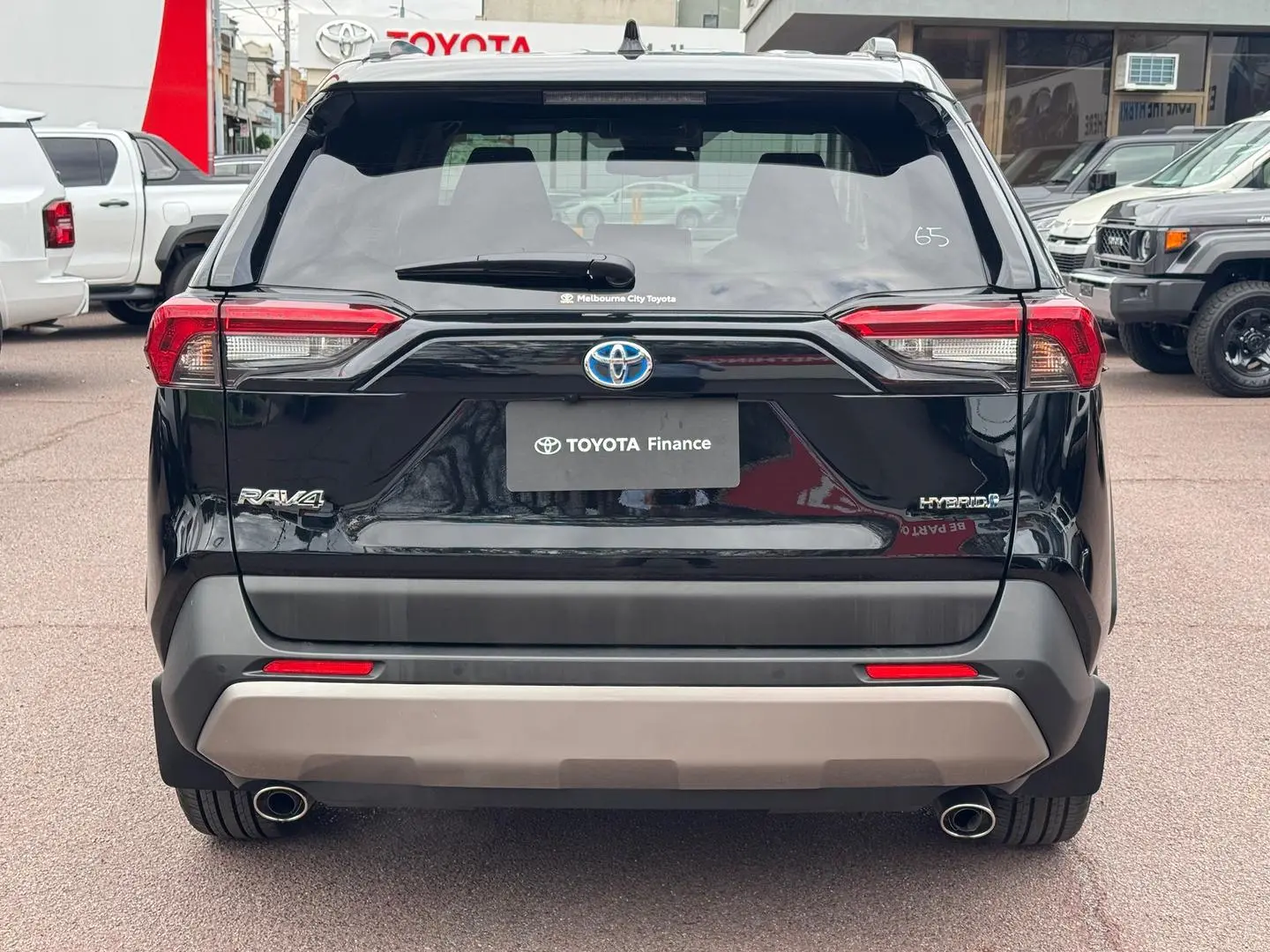 2024 Toyota RAV4 Gallery Image 6