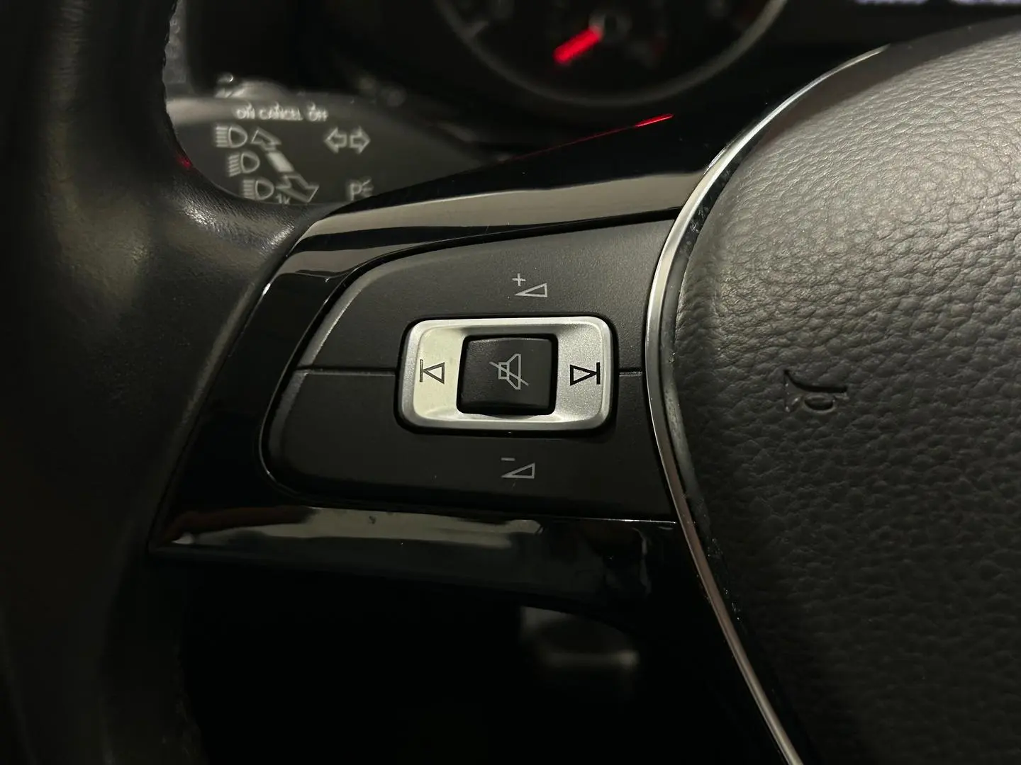 2022 Volkswagen Amarok Gallery Image 22