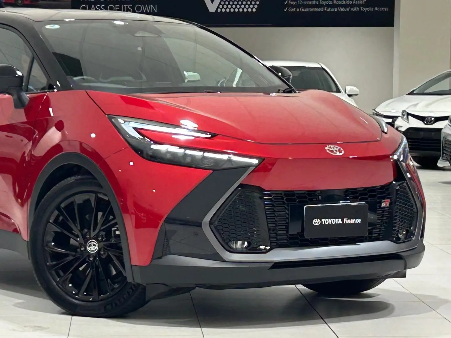 2024 Toyota C-HR Gallery Image 3