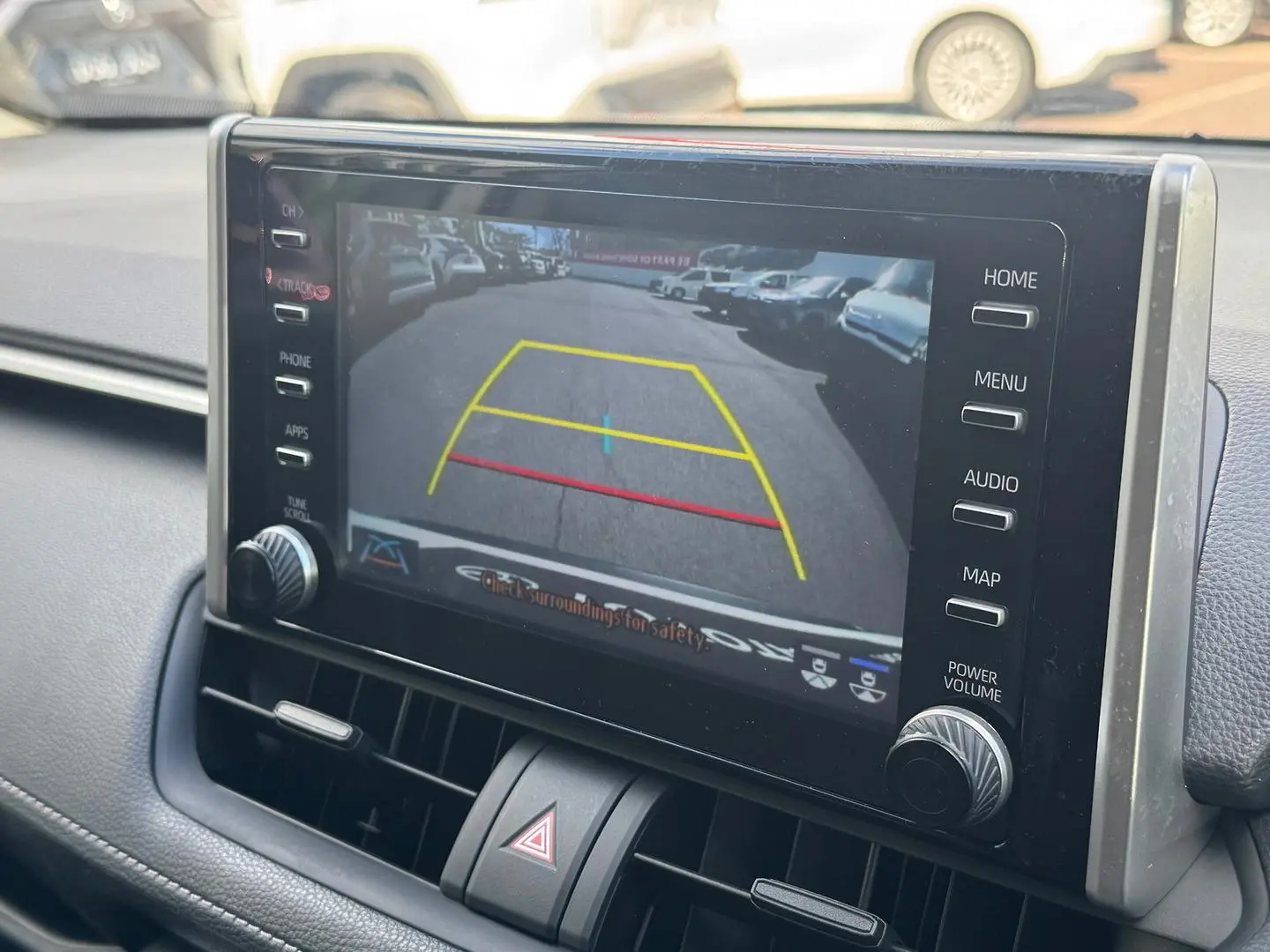 2021 Toyota RAV4 Gallery Image 16