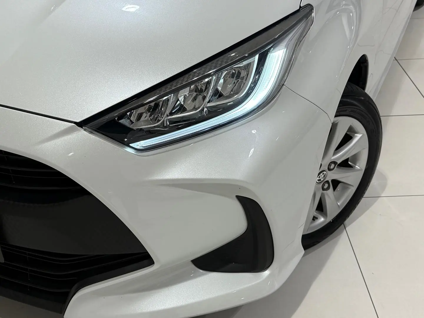 2023 Toyota Yaris Gallery Image 10